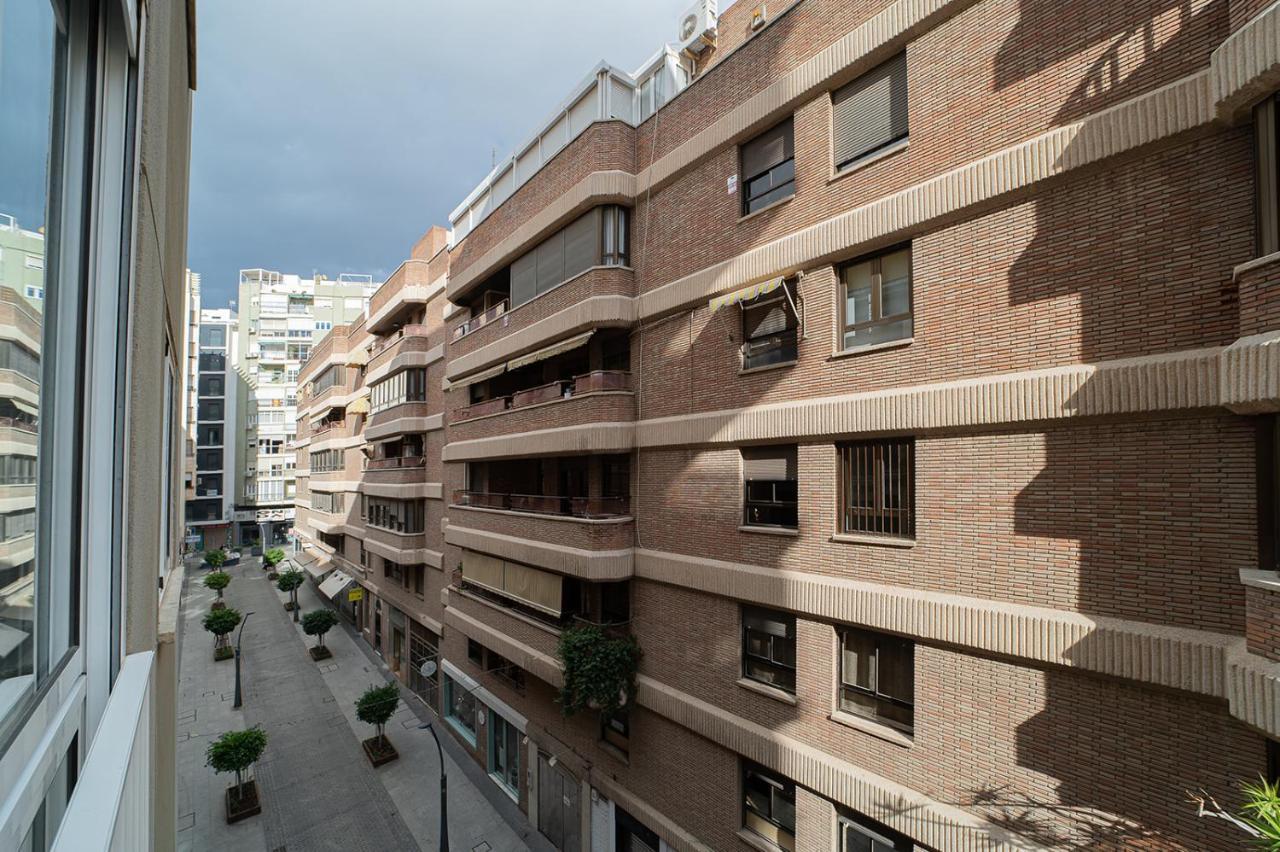 Expoholidays - General Tamayo Parking Gratis Альмерия Экстерьер фото